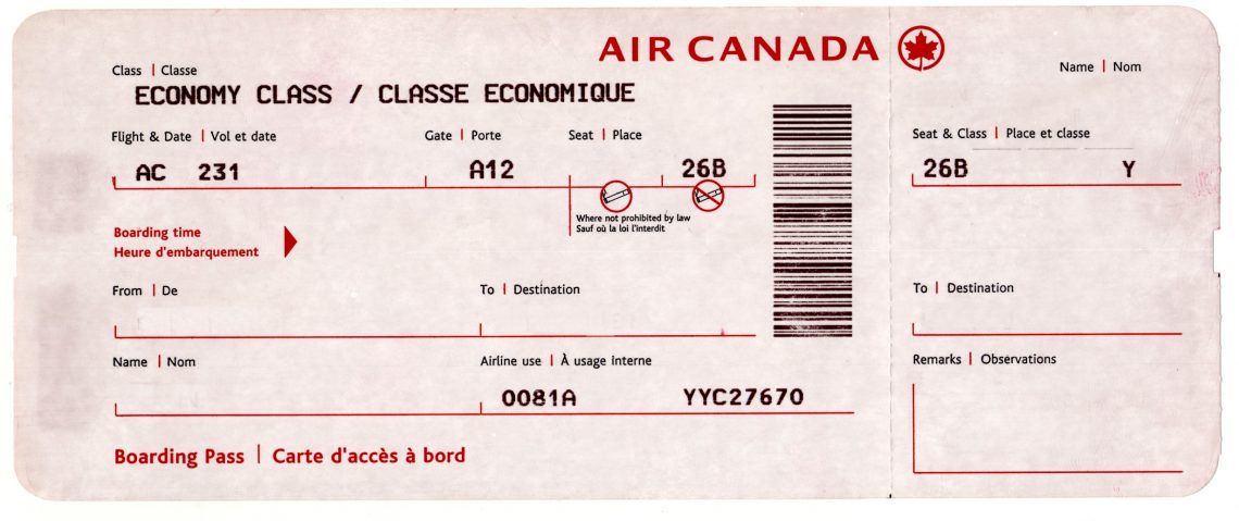 Vé máy bay du học Canada